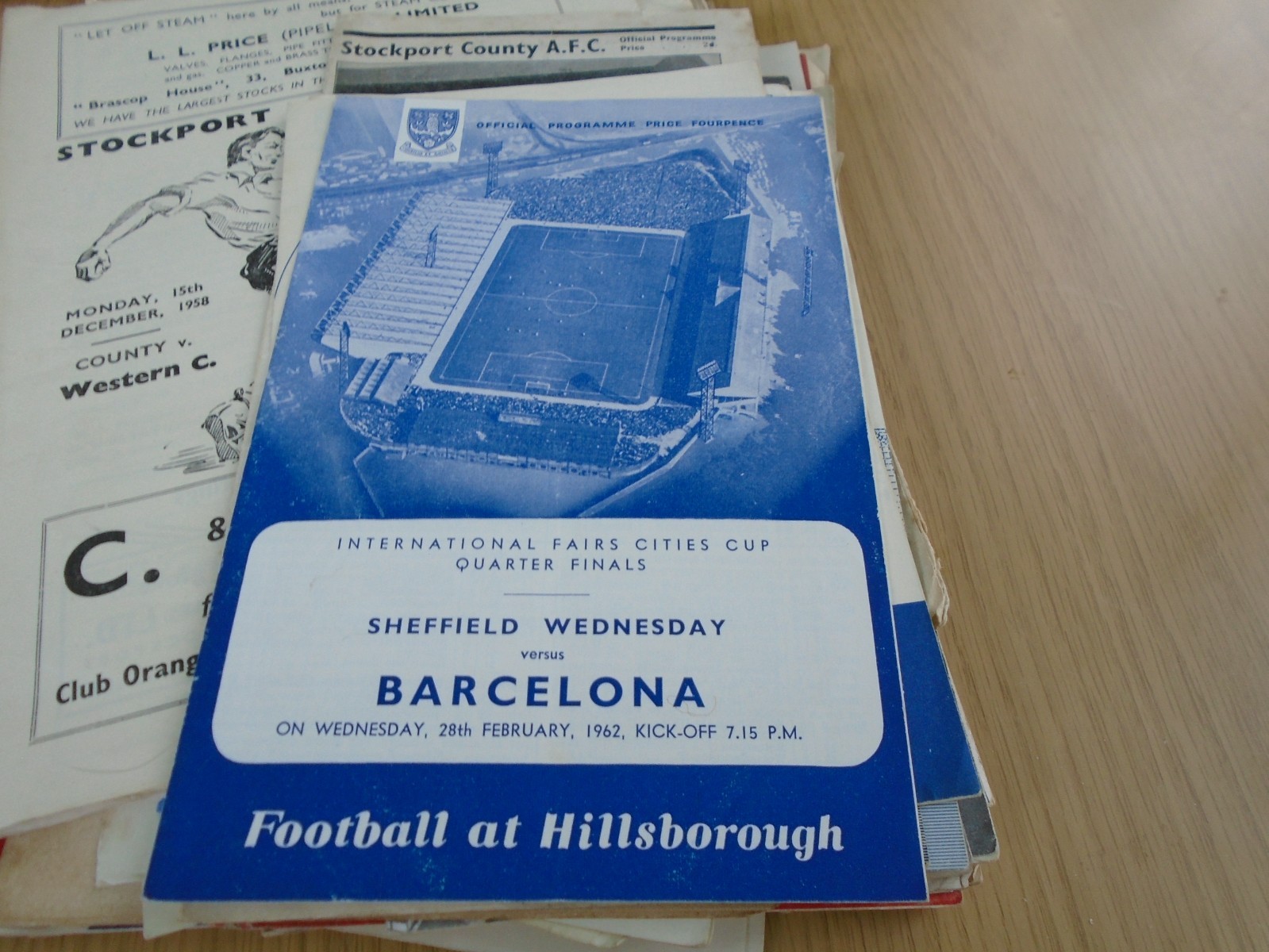SHEFFIELD WEDNESDAY V BARCELONA 1962 INTERNATIONAL FAIRS CITIES CUP for sale on Ebay