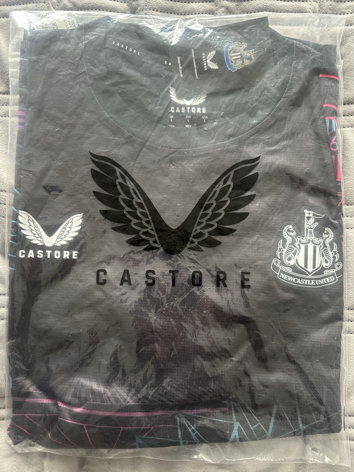 Newcastle United Football Shirt Castore Large Training Kit Jersey 2023 2024 Rare for sale on Ebay