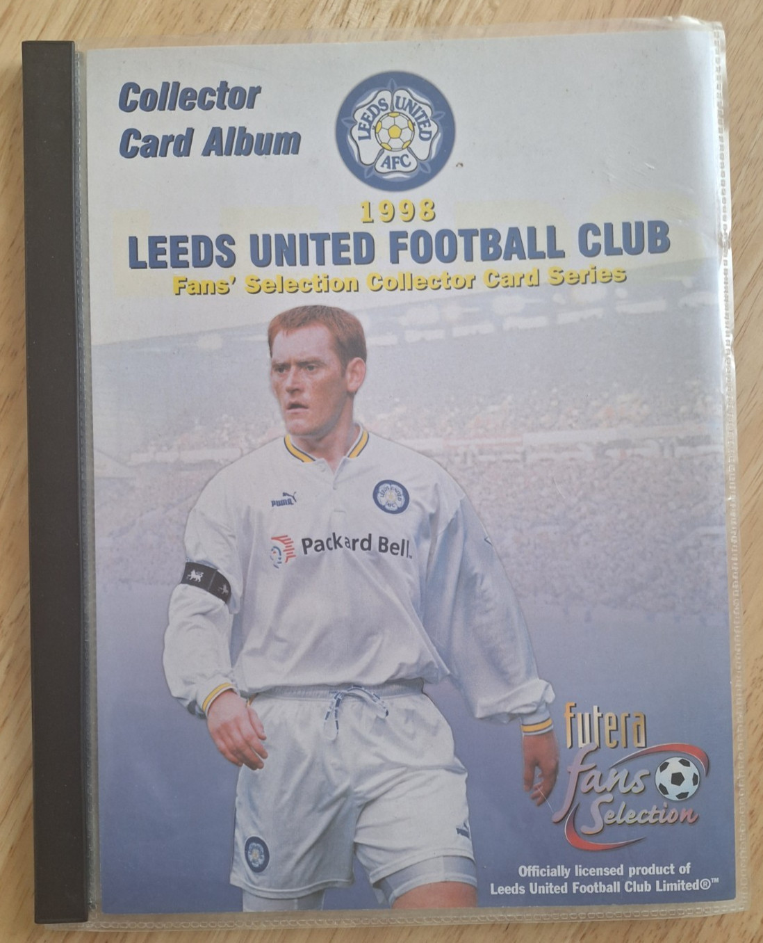 RARE FUTERA 1997/98 LEEDS UTD  COMPLETE 100 CARD SET IN ORIGINAL ALBUM- EX for sale on Ebay