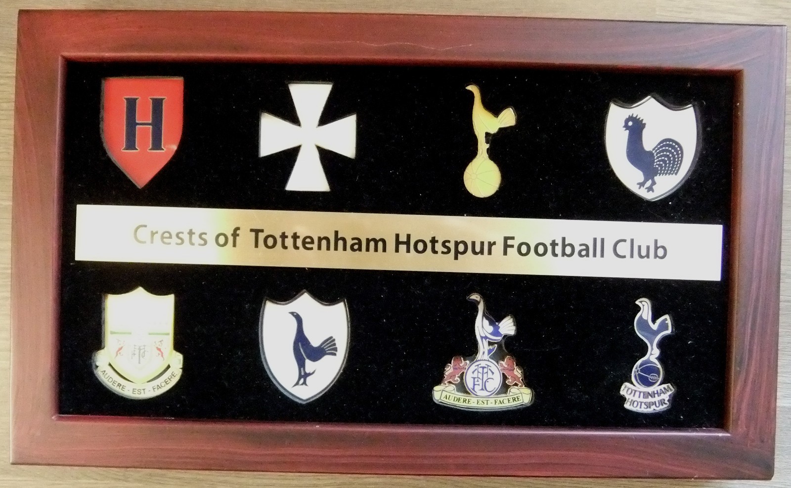 RARE, VINTAGE FRAMED TOTTENHAM HOTSPUR FC CREST HISTORY BY DANBURY MINT - GOOD for sale on Ebay