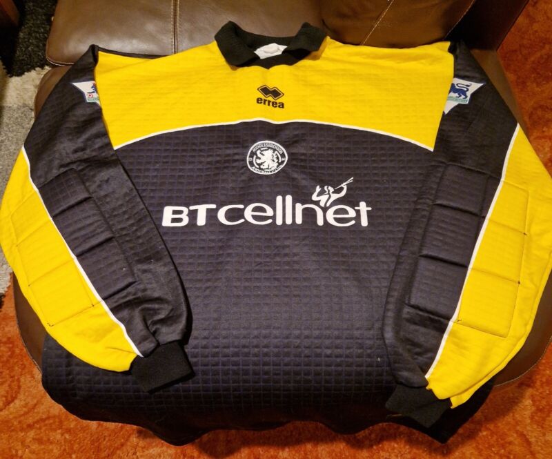 Middlesbrough FC Goalkeeper Shirt - Unused Sub worn by Marlon Beresford (99/00) for sale on Ebay