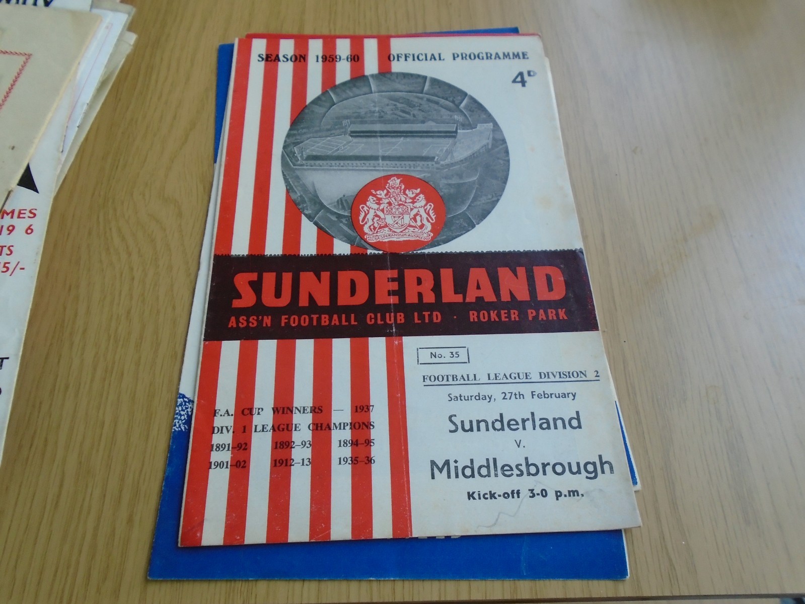 SUNDERLAND V MIDDLESBROUGH 1959-60 AUTOGRAPHED BY SUNDERLAND TEAM for sale on Ebay
