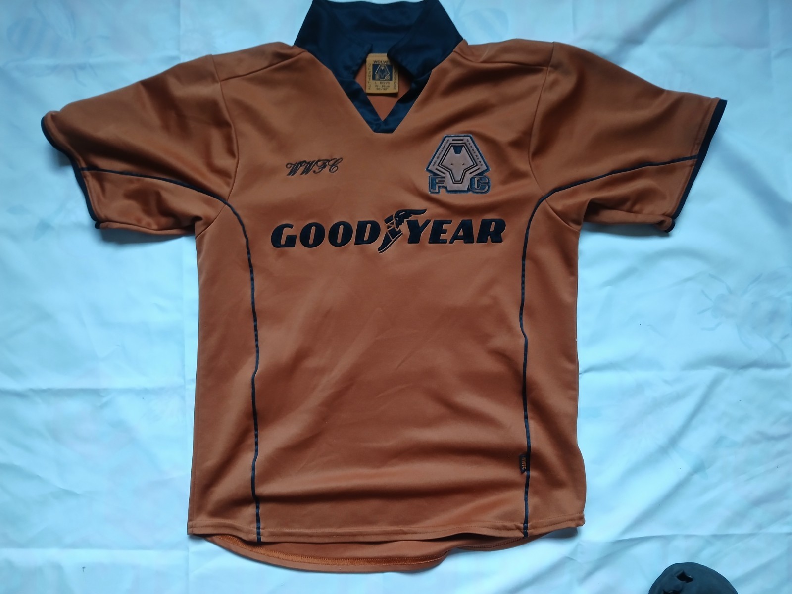 Wolverhampton Wanderers Wolves 2001/02 Home Shirt  L  Boys Original Authentic for sale on Ebay