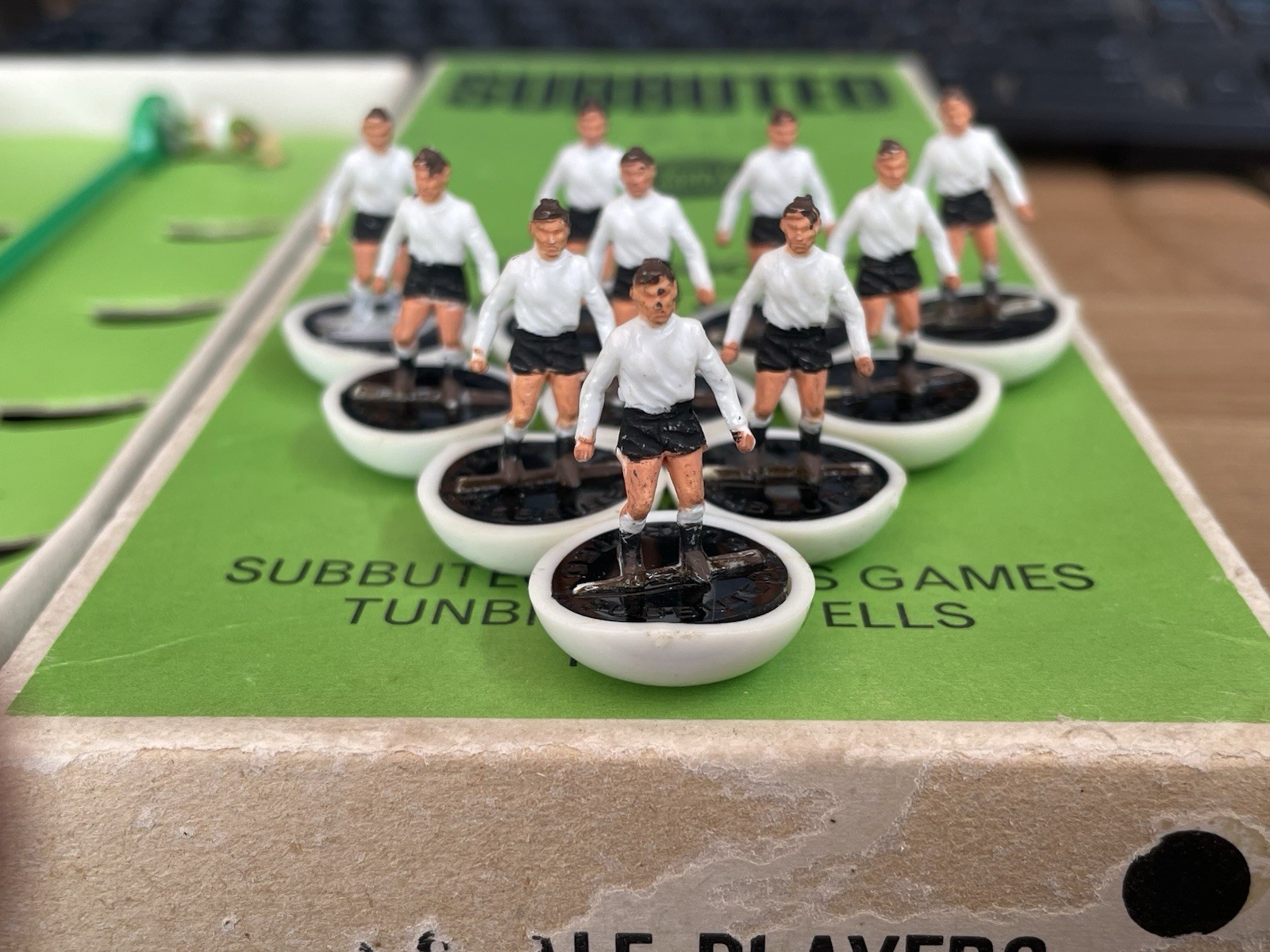 Subbuteo Fulham Ref 10 HW Heavyweight Team in Original Box for sale on Ebay
