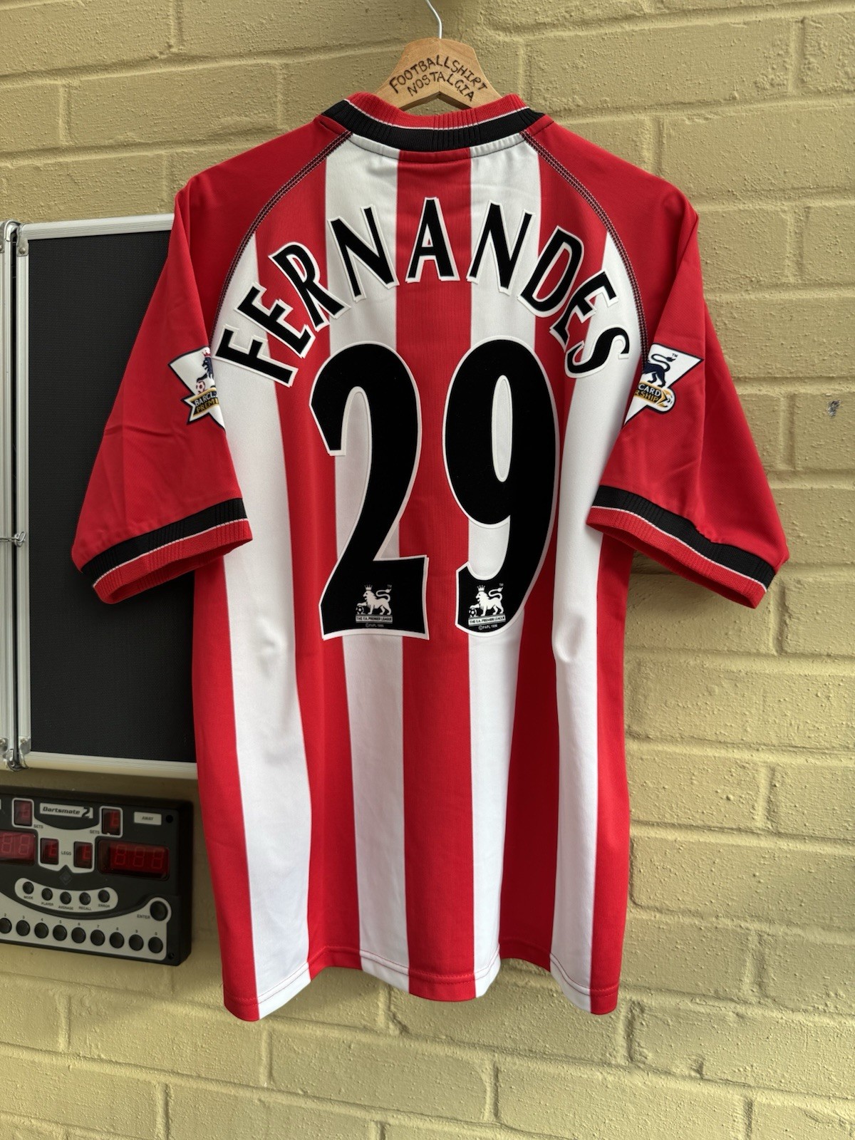 Southampton 2003-04 Home Football Shirt Men’s Medium #29 FERNANDES for sale on Ebay