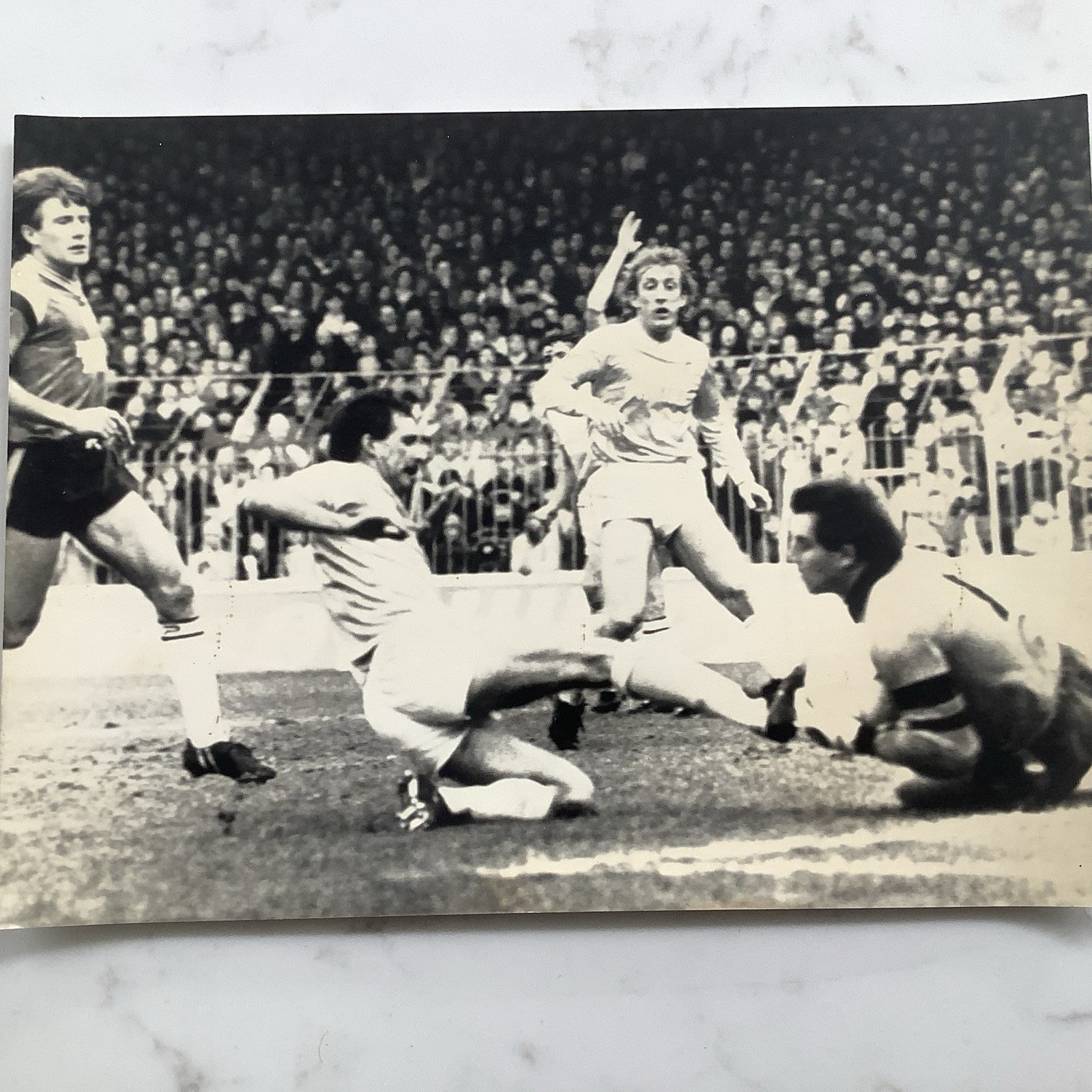 Manchester City v Southampton Press Photo 11.1.86 Davies & Shilton for sale on Ebay