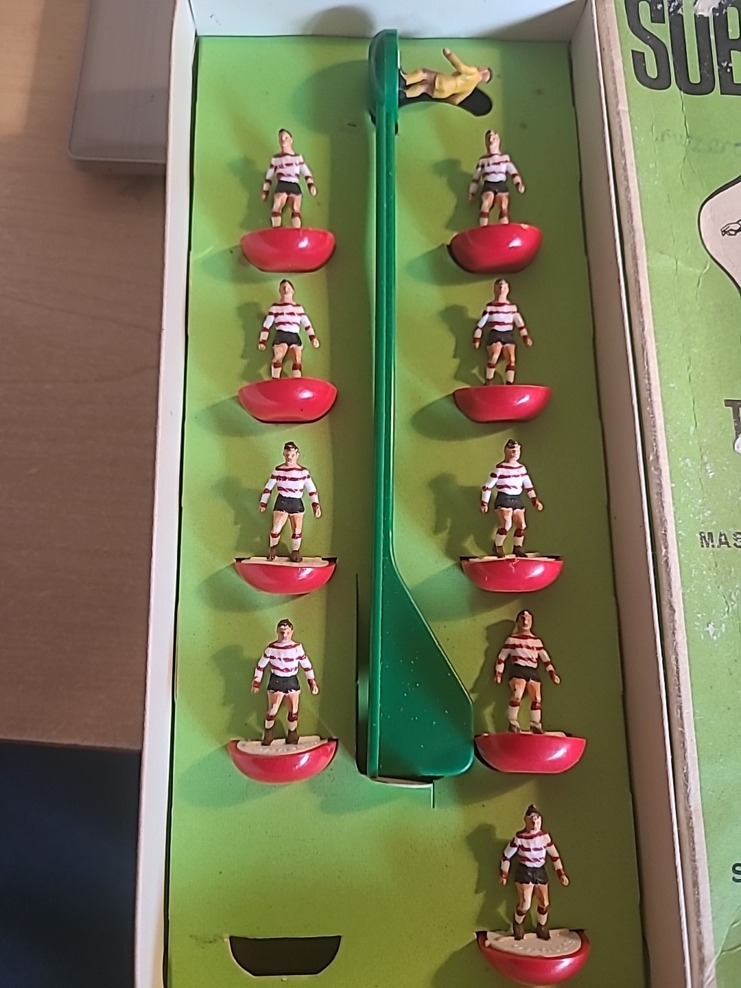 Subbuteo Hw Team Ref 20 Hamilton Academicals for sale on Ebay