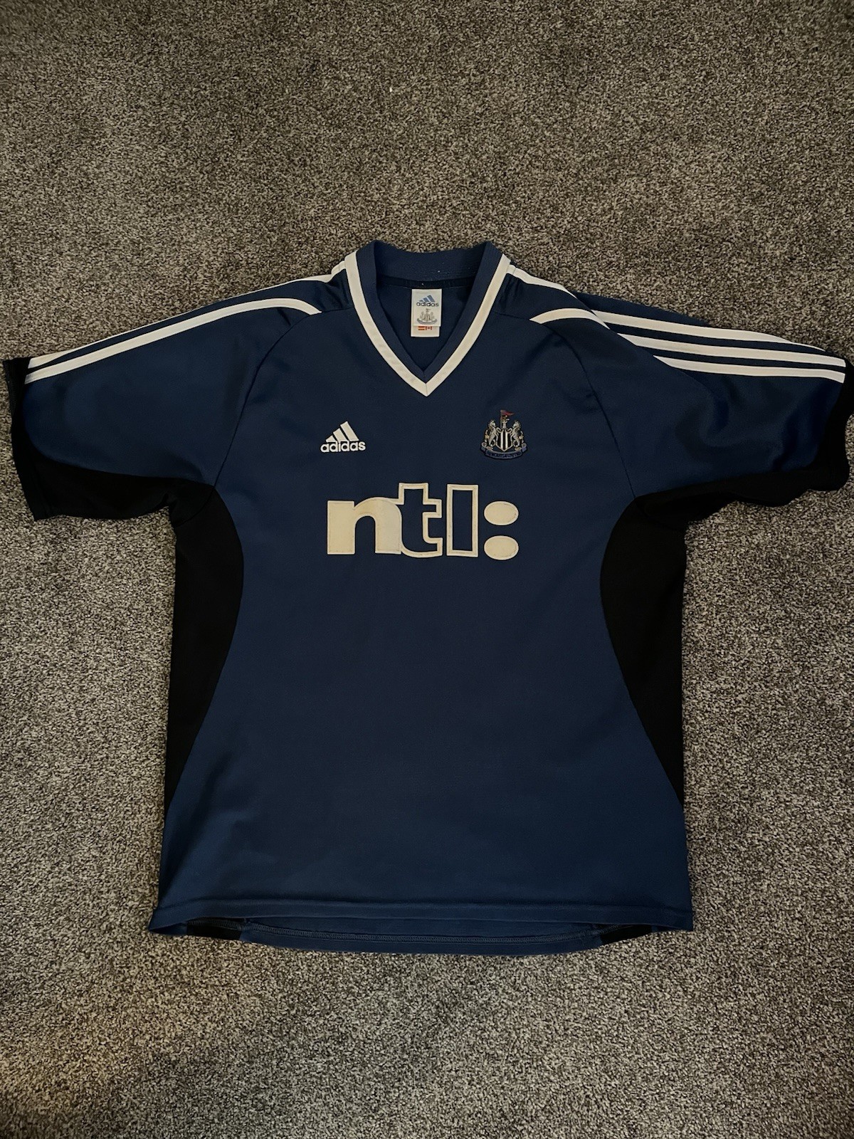 Newcastle United 2001/02 Away Shirt NUFC Size L for sale on Ebay