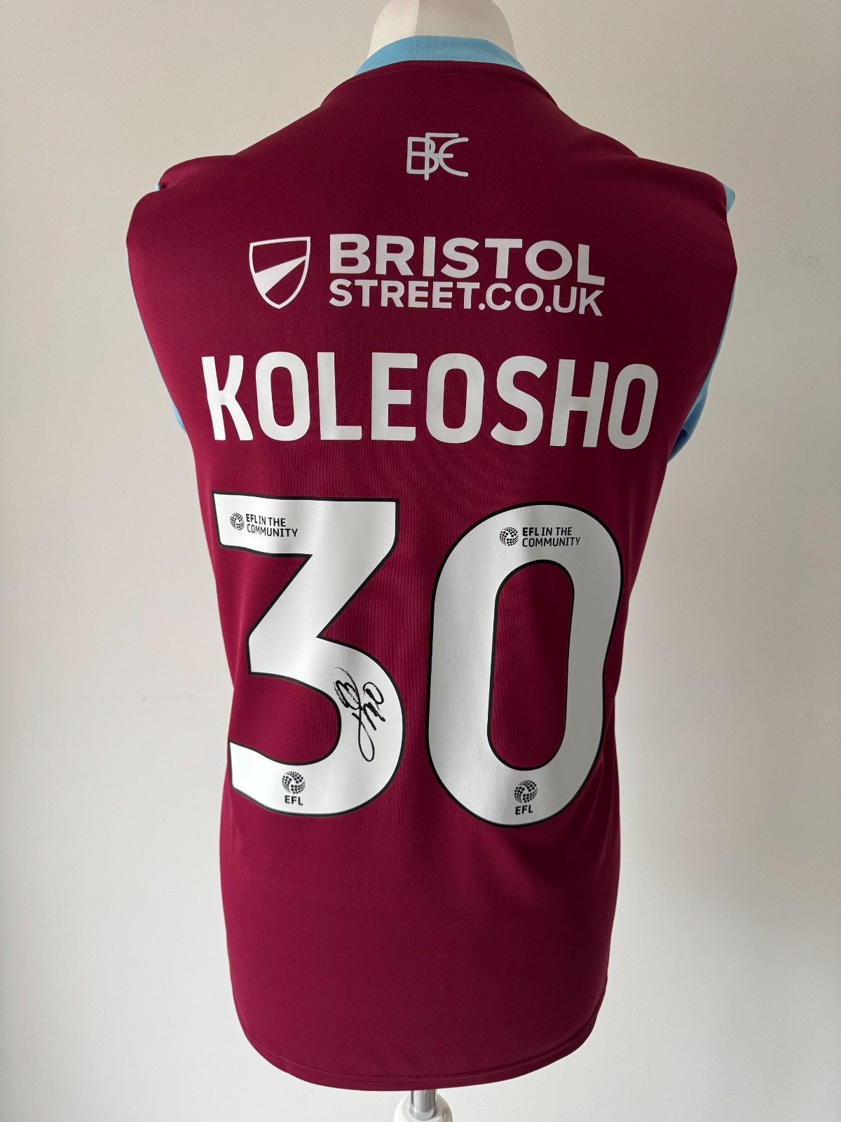 Signed LUCA KOLEOSHO Shirt - Burnley FC -PROOF/COA- Italy Espanyol for sale on Ebay