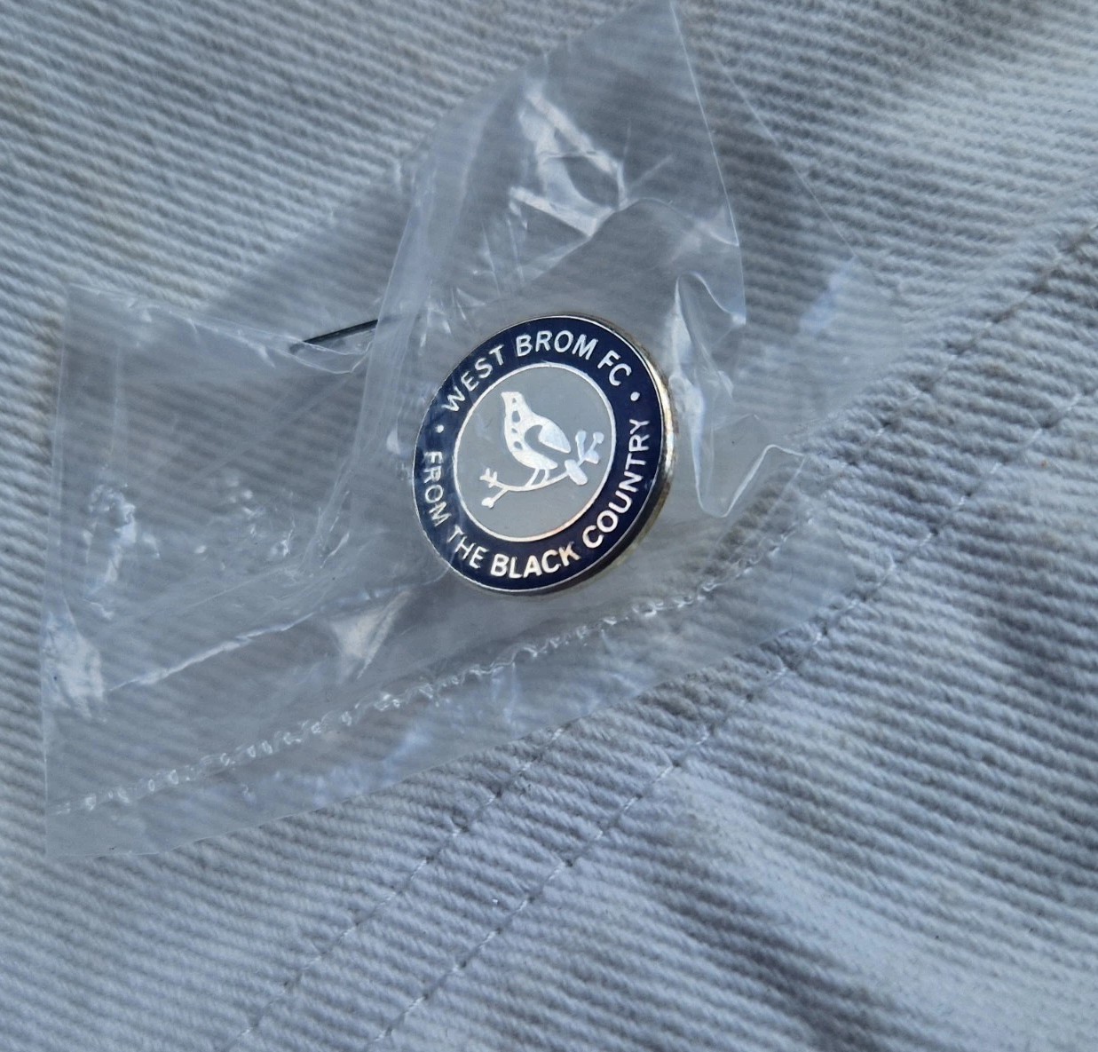 LAST ONE - WEST BROMWICH ALBION F C - BLACK COUNTRY RARE  FOOTBALL  PIN  BADGE  for sale on Ebay