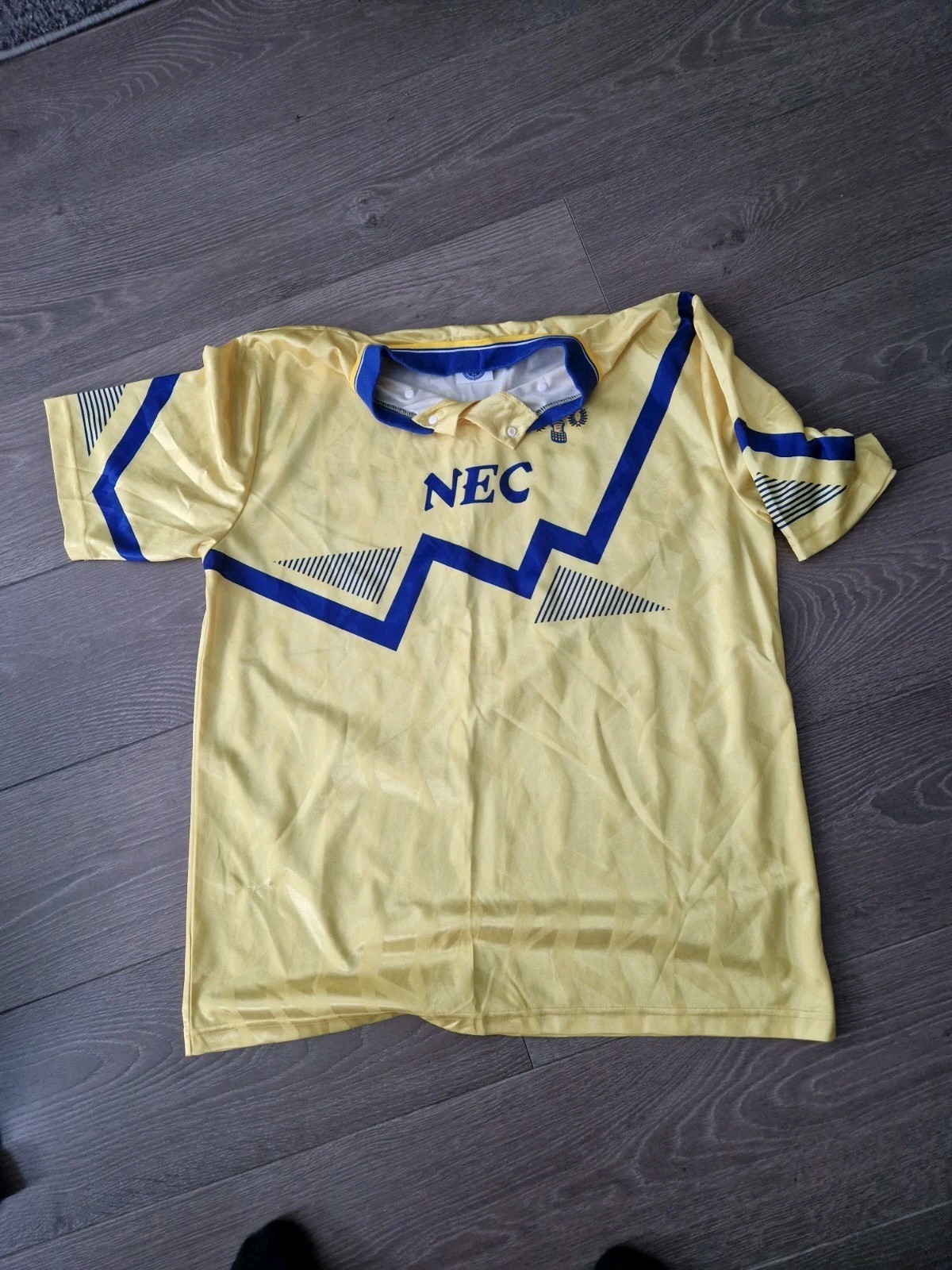Everton Retro Football Shirt 1990 Away Yellow Size LARGE Mens for sale on Ebay