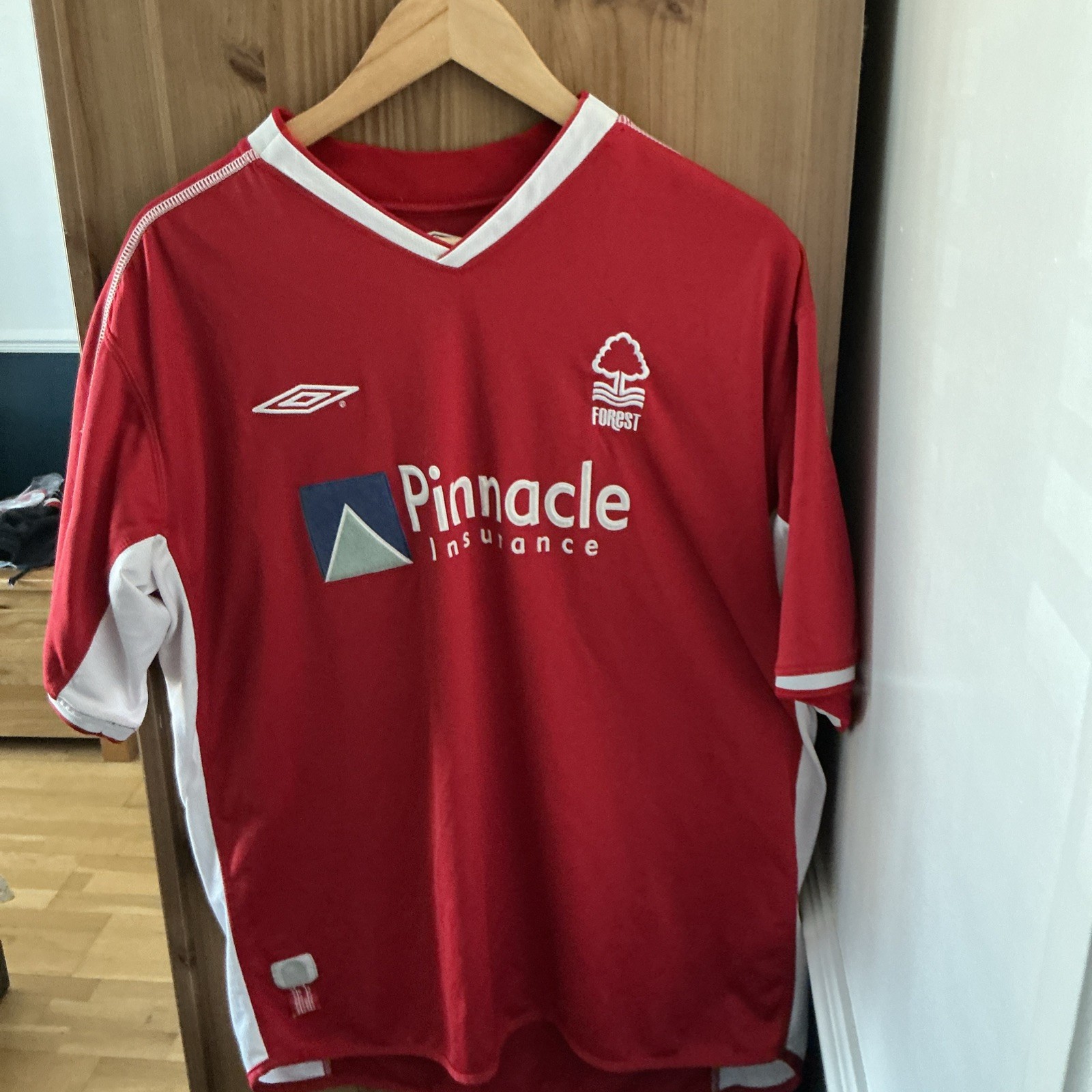 Umbro Nottingham Forest Shirt, XL Pinnacle Sponsor for sale on Ebay