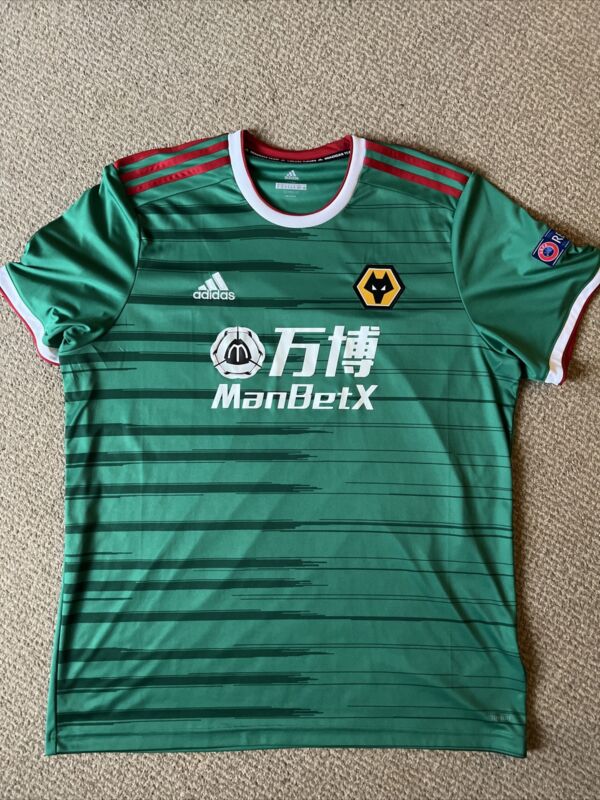 Wolves 2019/20 Third shirt XL iconic Mexico Third Kid. Europa league Badges for sale on Ebay