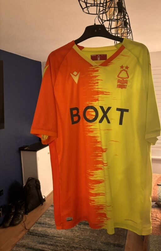 Nottingham Forest Shirt XL for sale on Ebay