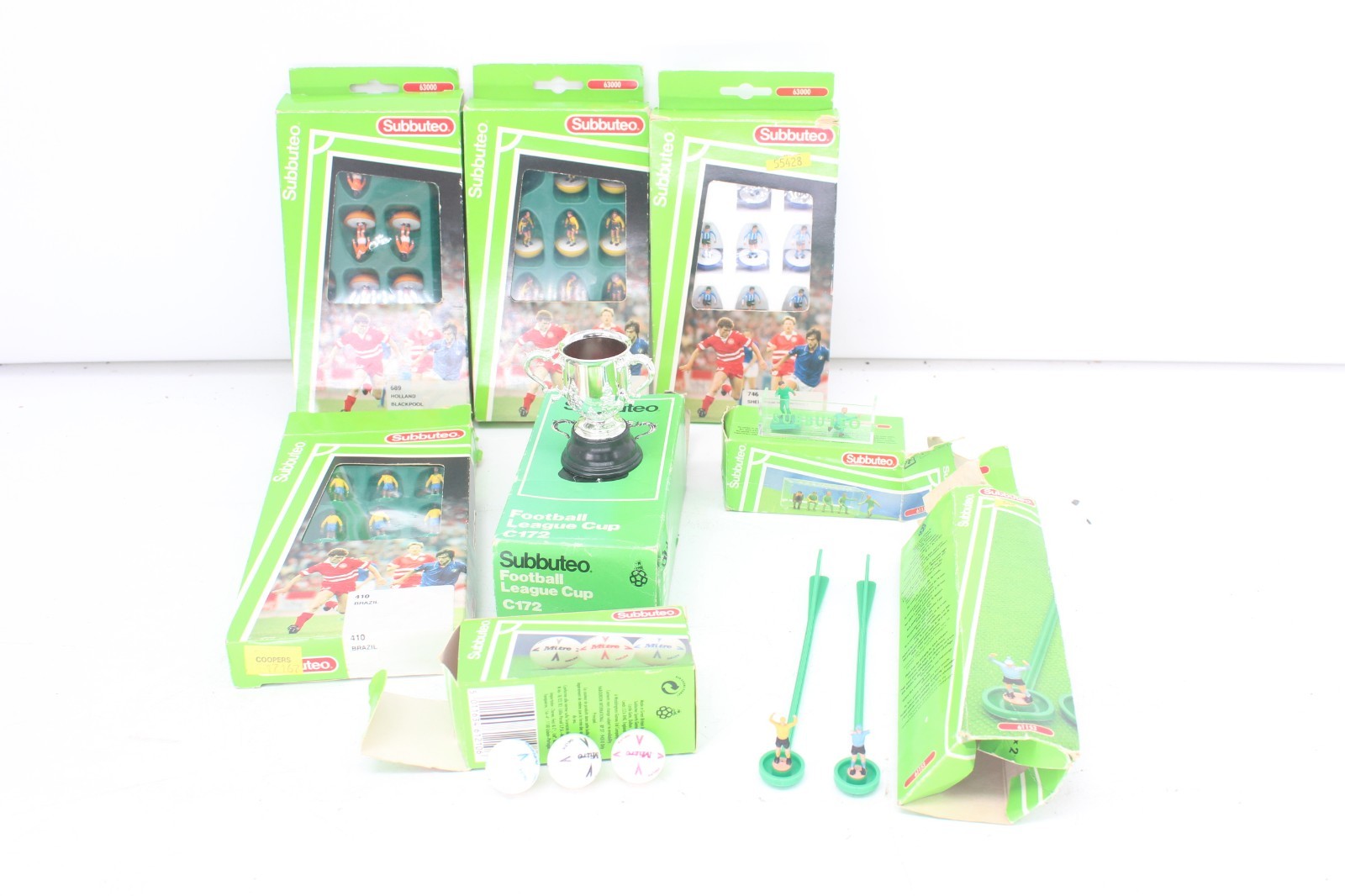 F x8 Vintage Subbuteo Items Inc. Teams, Balls, League Cup etc. for sale on Ebay